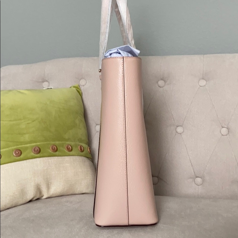 NWT Kate spade Newyork leather tote - Picture 3 of 9